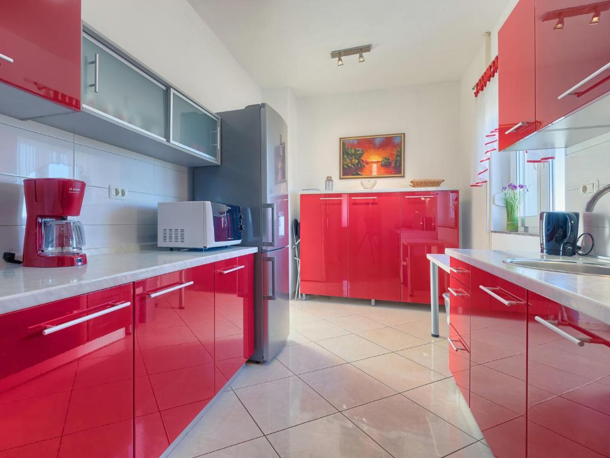 Laura By Interhome Apartment *